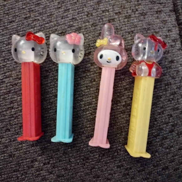 Euc Vintage Hello kitty pez dispensers - Picture 4 of 8